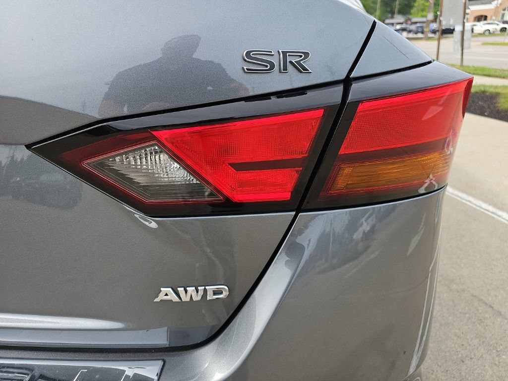 Used 2020 Nissan Altima 2.5 SR AWD/4WD image 15