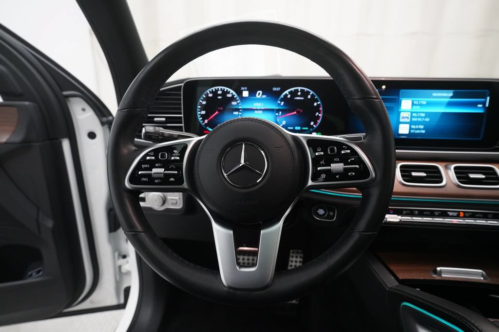 Used 2022 Mercedes-Benz GLS 450 4MATIC image 4