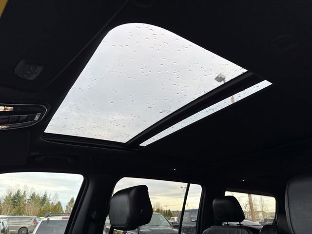 Used 2022 Jeep Wagoneer Series II w/ Premium Group I image 25