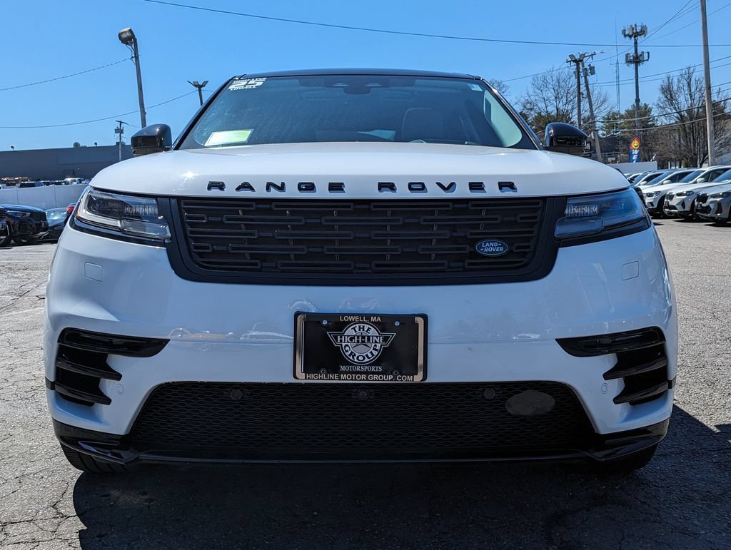Used 2025 Land Rover Range Rover Velar Dynamic SE AWD/4WD image 4