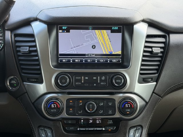 Used 2018 Chevrolet Suburban LT RWD image 18