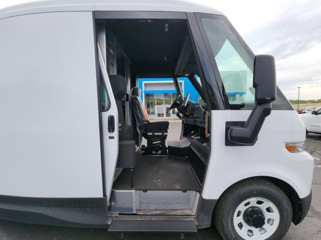 New 2025 Chevrolet Brightdrop 400 w/ Battery Pack, Max Range image 12