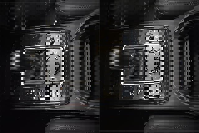 Used 2025 MAZDA CX-30 AWD 2.5 S w/ Select Sport Pkg image 30