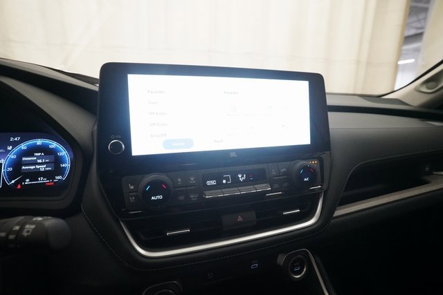 Used 2024 Toyota Grand Highlander Limited image 6