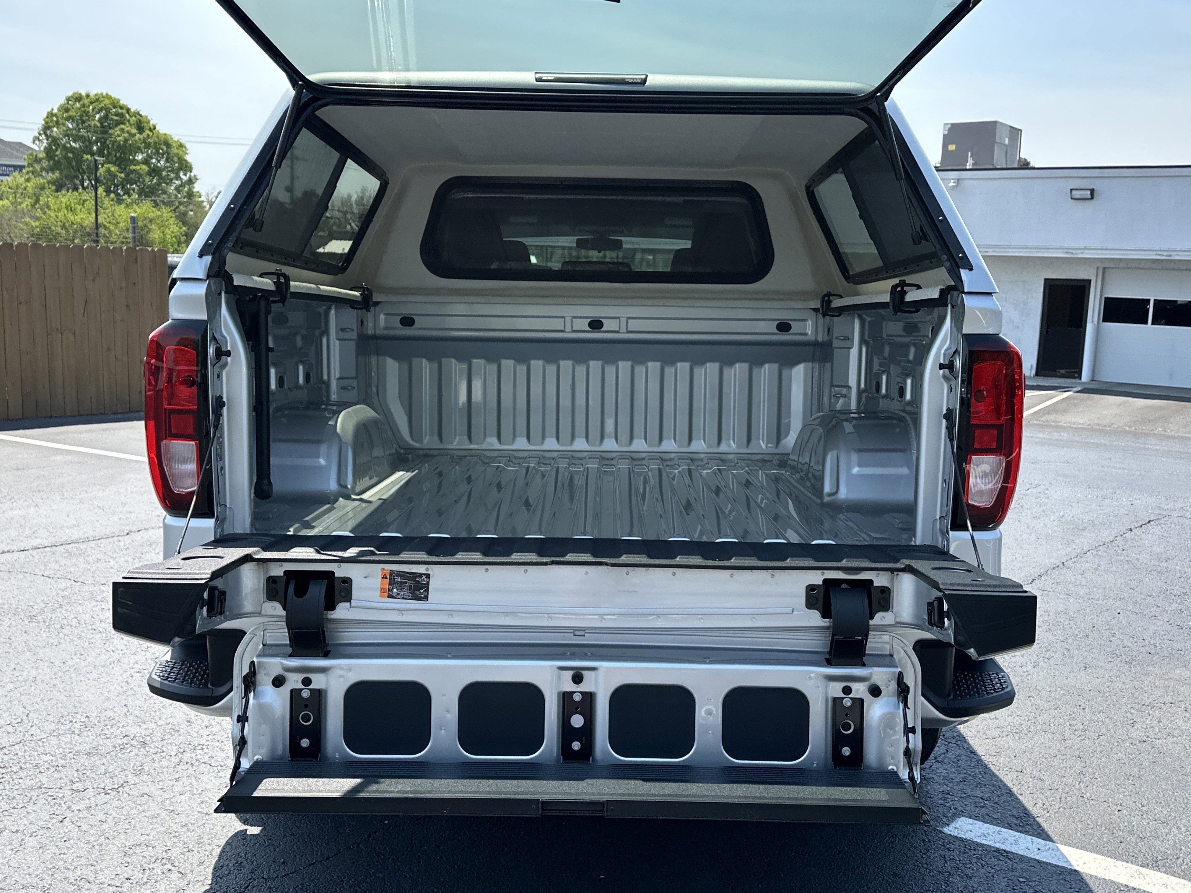 Used 2022 GMC Sierra 1500 Elevation w/ X31 Off-Road Package image 14