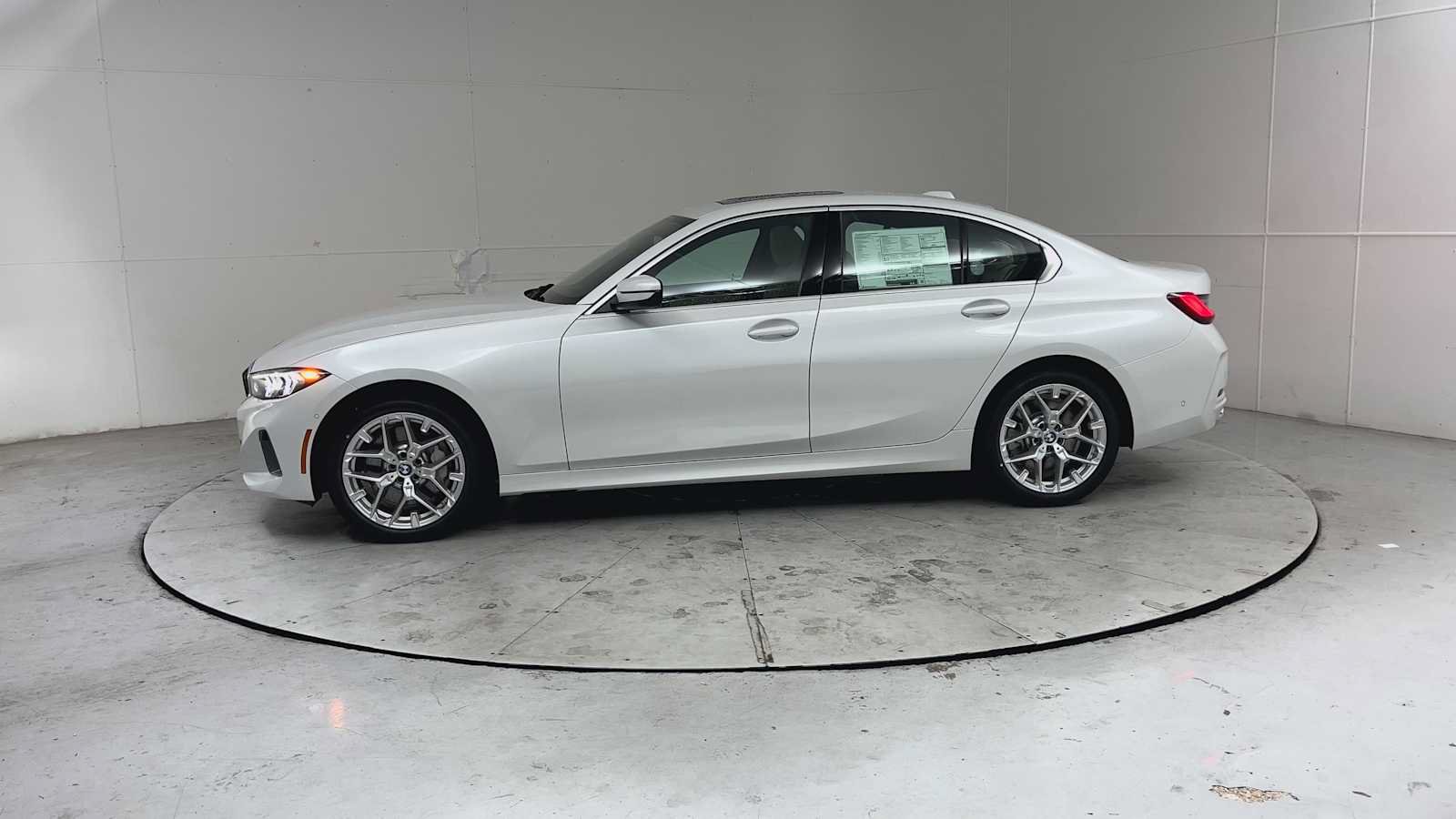 New 2026 BMW 330i xDrive Sedan w/ Premium Package AWD/4WD image 5