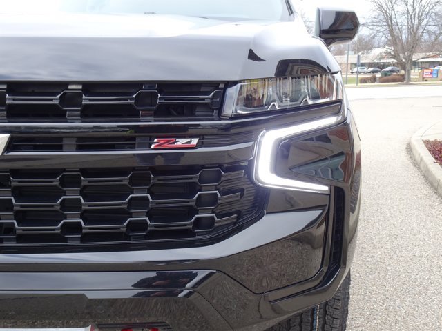 Used 2023 Chevrolet Suburban Z71 w/ Max Trailering Package image 8