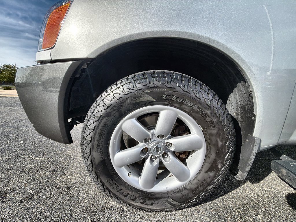 Used 2008 Nissan Titan XE AWD/4WD image 17