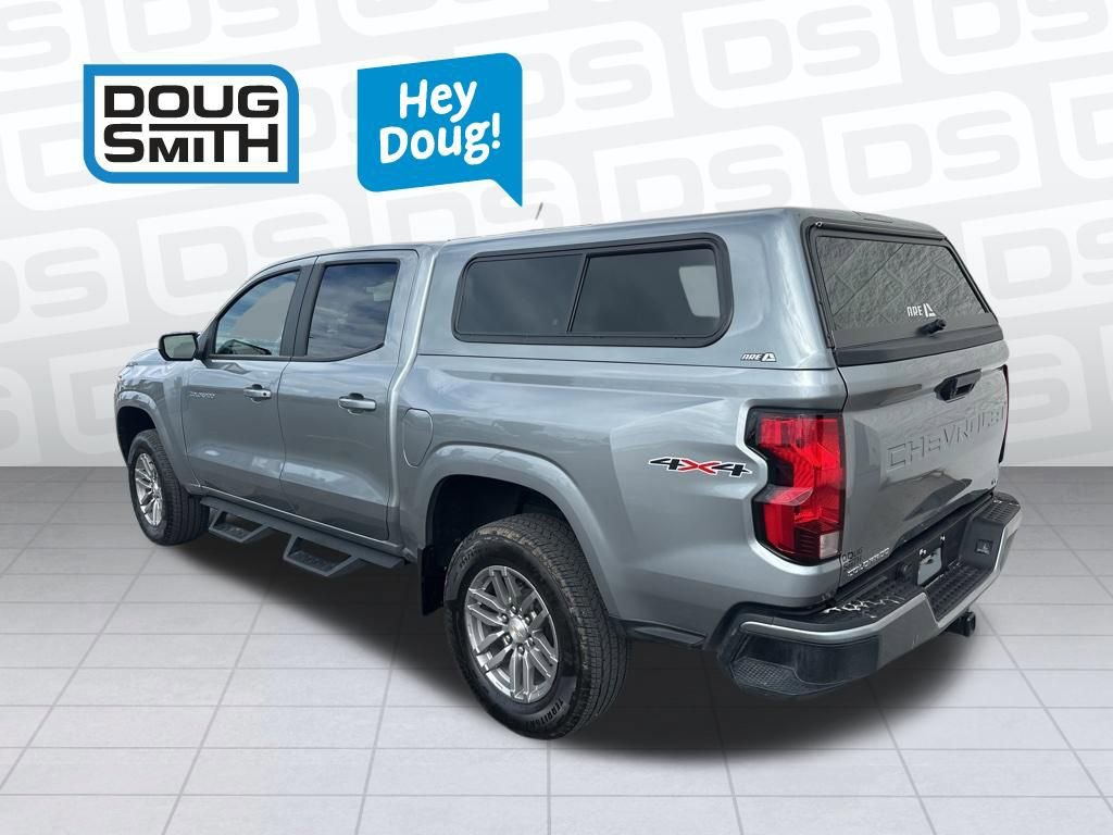 Used 2024 Chevrolet Colorado LT w/ LT Convenience Package image 4