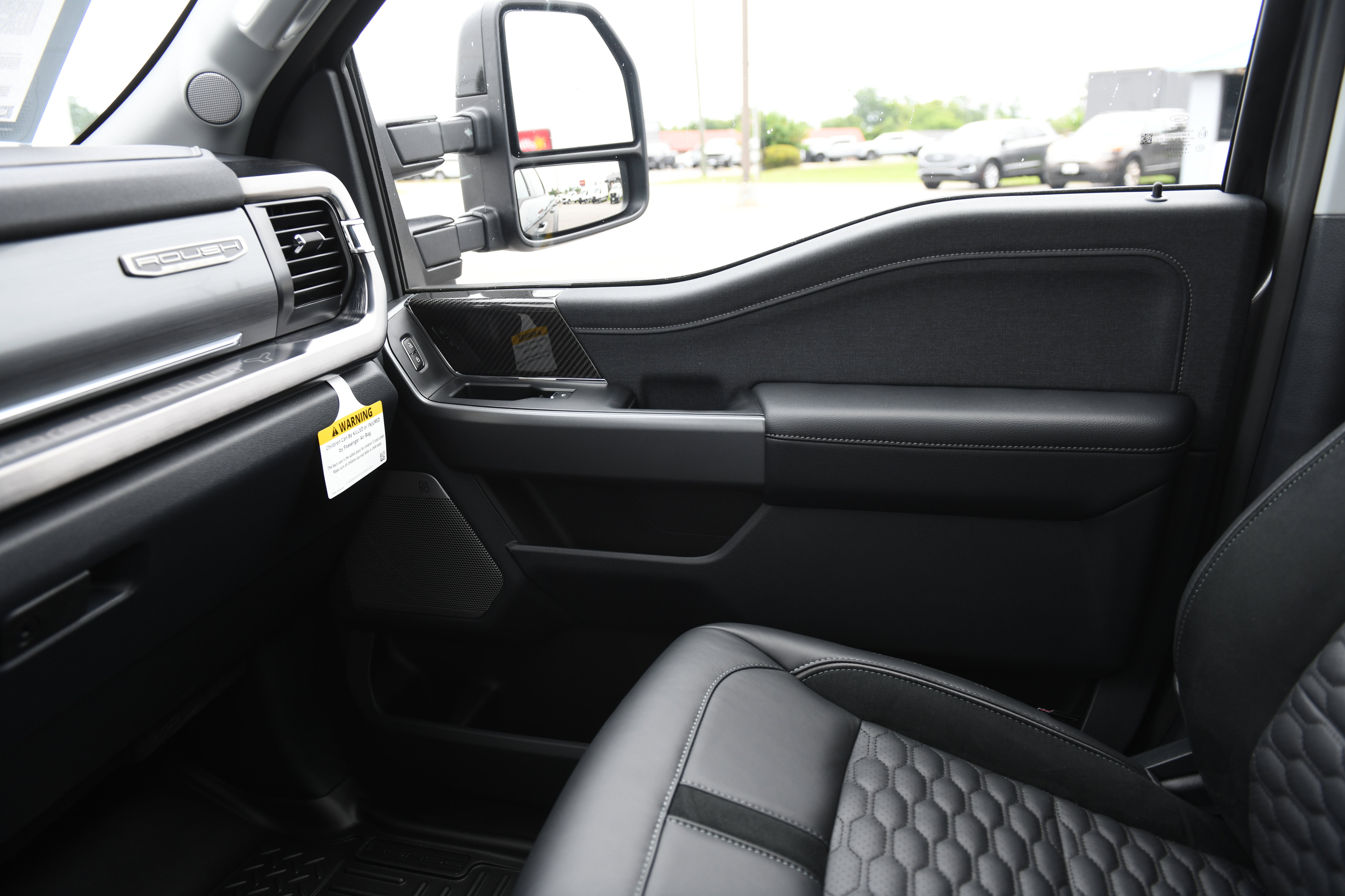 New 2026 Ford F250 Lariat w/ Black Appearance Package AWD/4WD image 29