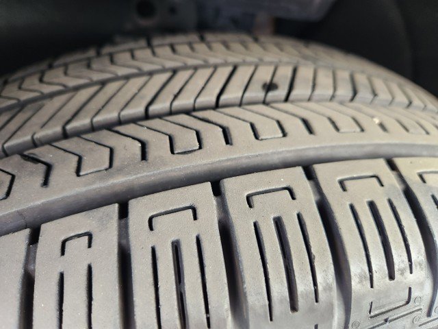 Used 2025 Chevrolet Equinox RS w/ Safety and Technology Package image 9