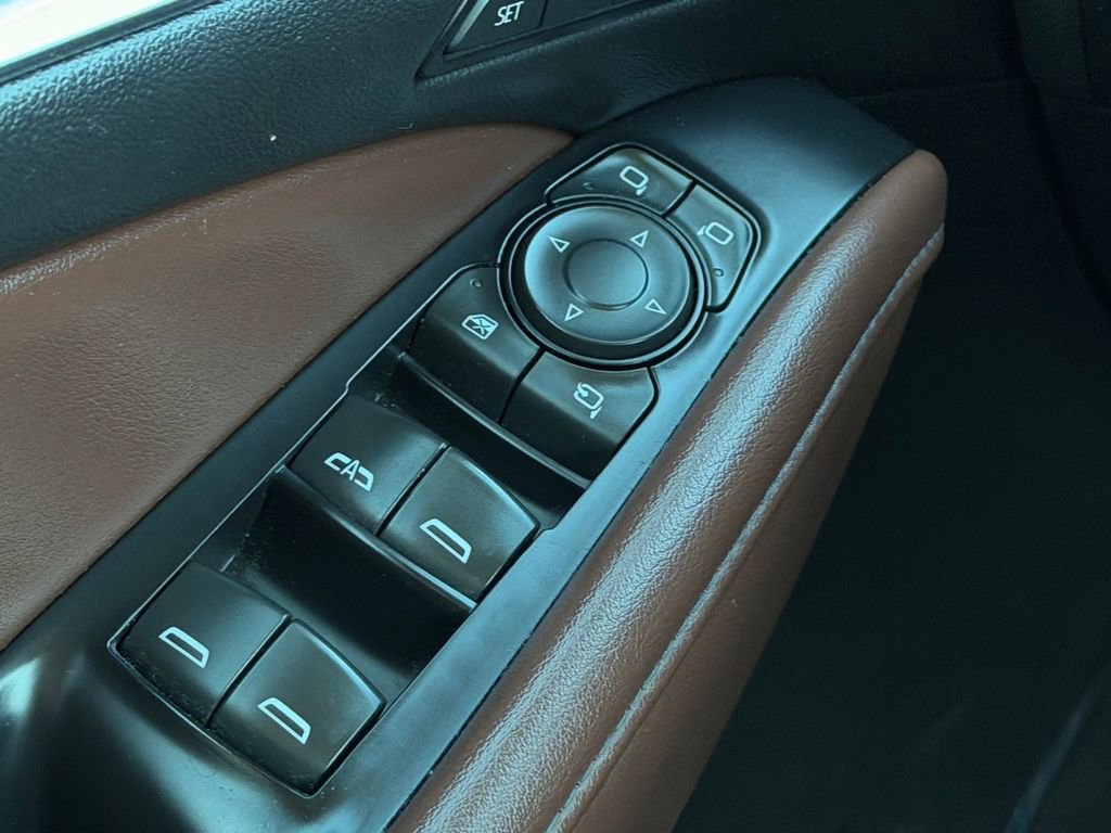 Used 2021 Buick Enclave Avenir w/ Avenir Technology Package image 17