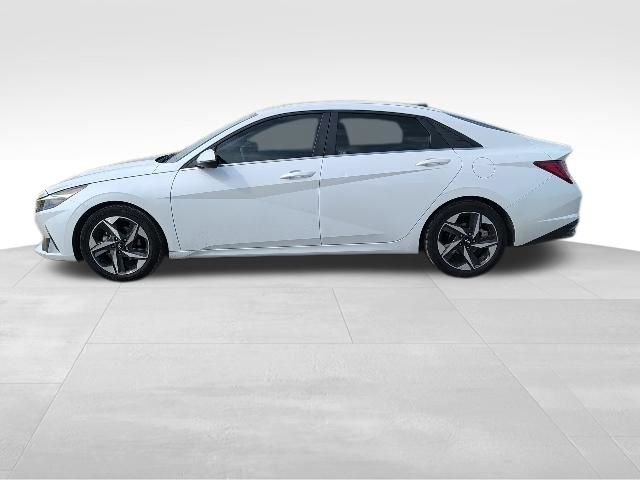 Used 2021 Hyundai Elantra SEL w/ Convenience + Premium Package FWD image 6