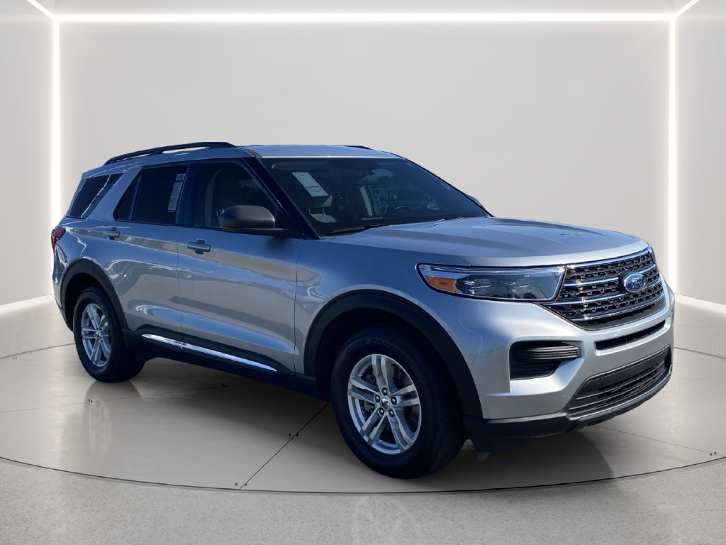 Used 2023 Ford Explorer XLT RWD image 6