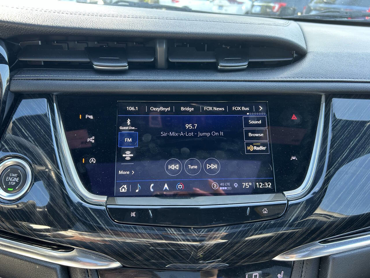 Used 2022 Cadillac XT6 Premium Luxury w/ Technology Package image 21