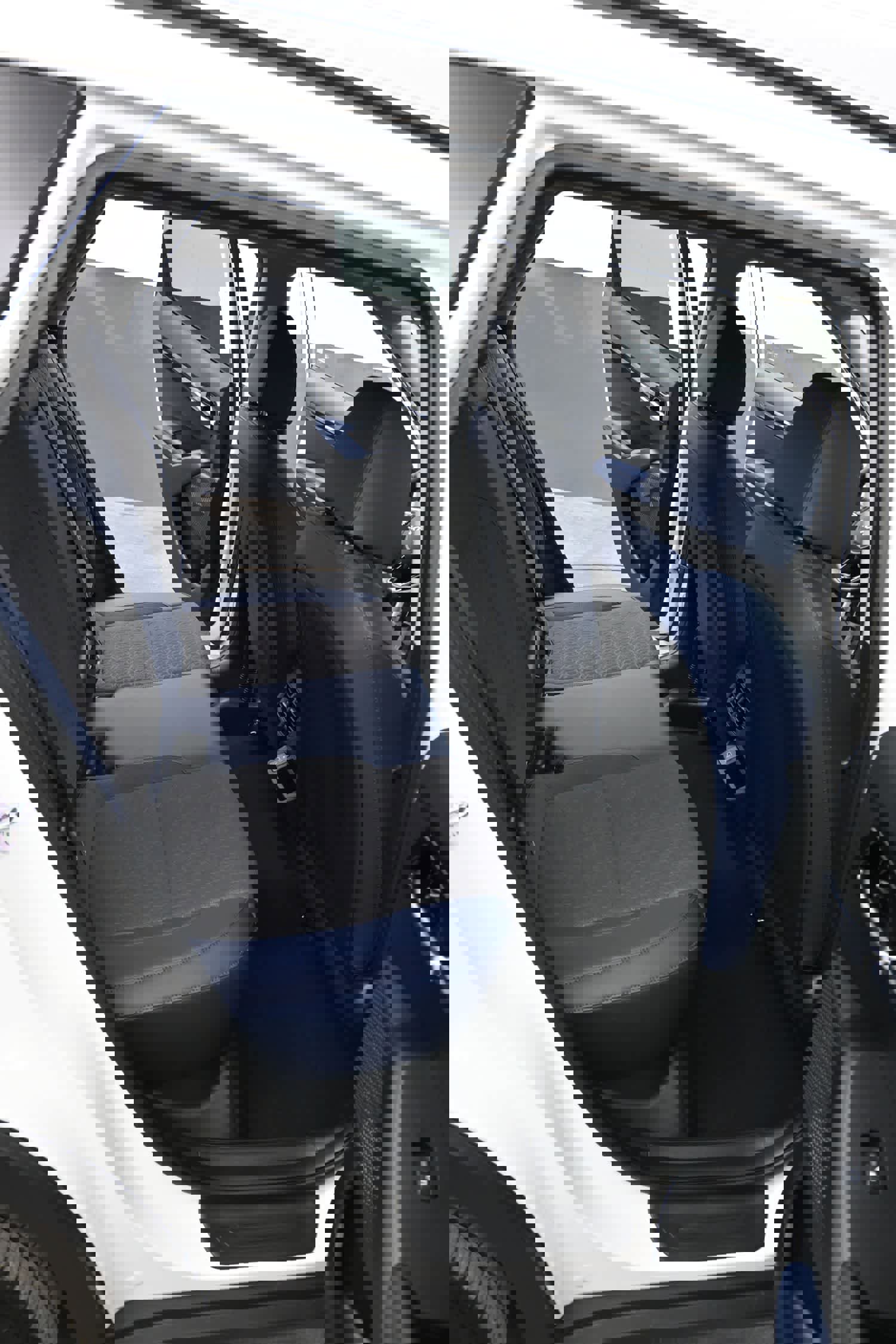 Used 2025 Kia Seltos S image 14