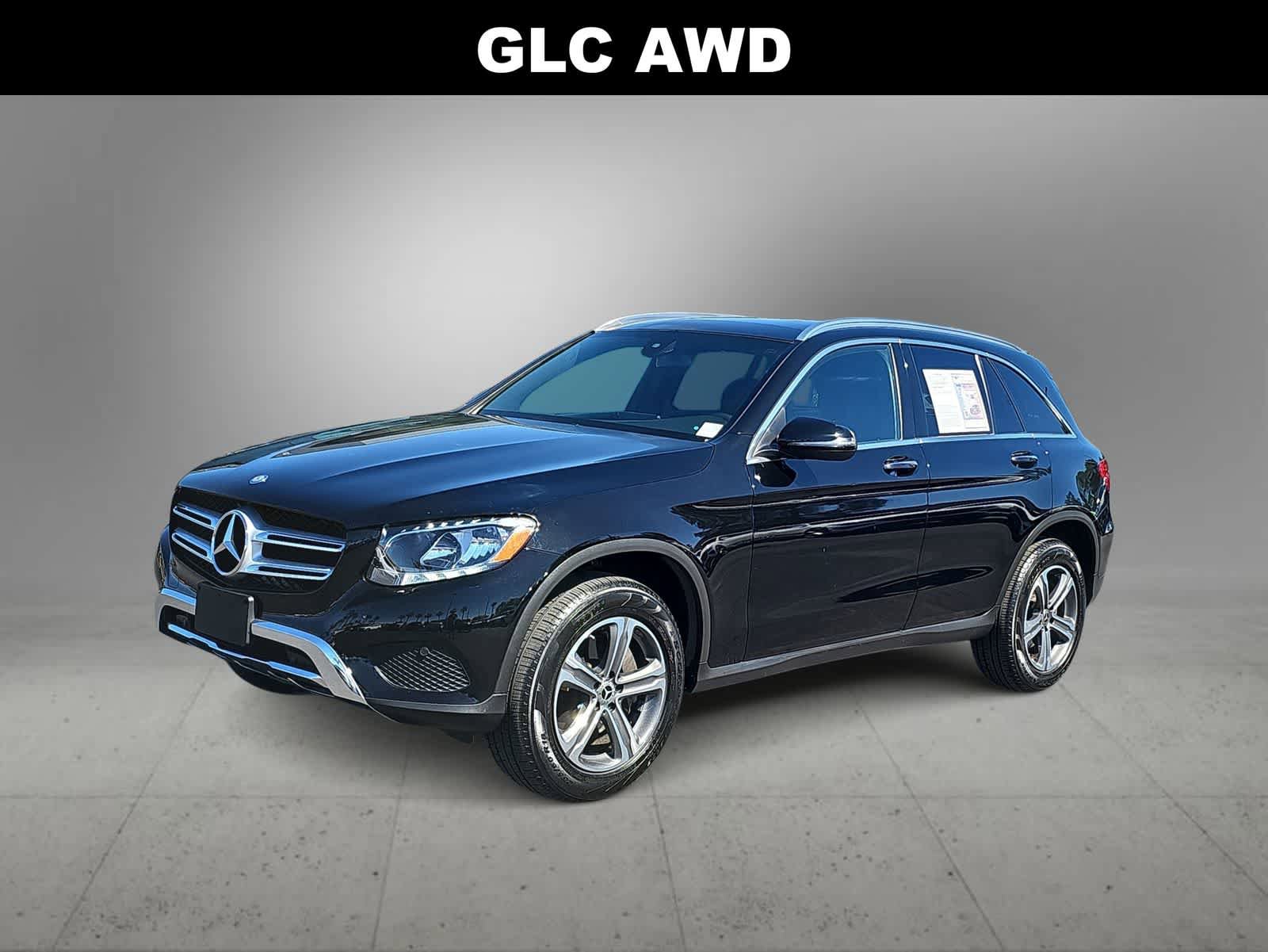 Used 2017 Mercedes-Benz GLC 300 4MATIC image 4