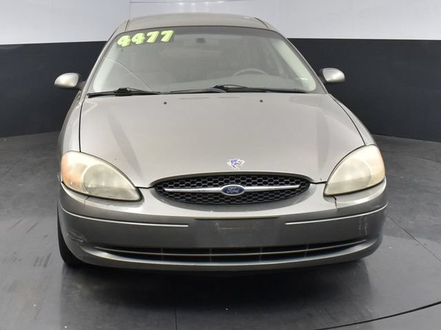 Used 2002 Ford Taurus SES FWD image 4