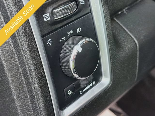 Used 2024 RAM 1500 Warlock AWD/4WD image 10