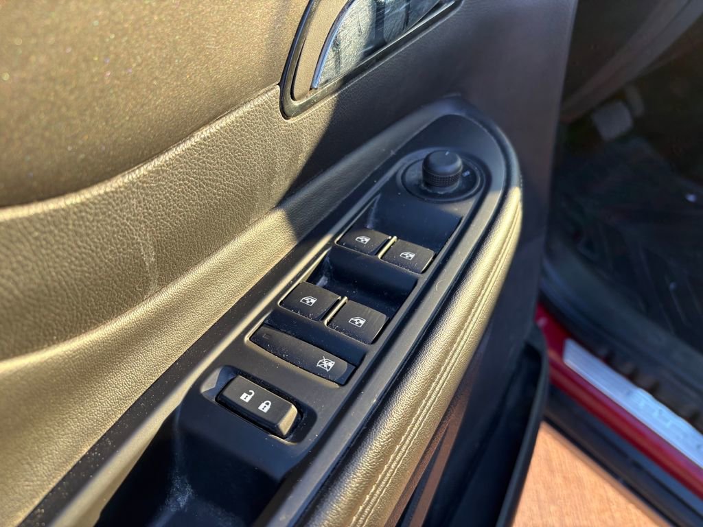 Used 2018 Buick Encore Preferred image 17