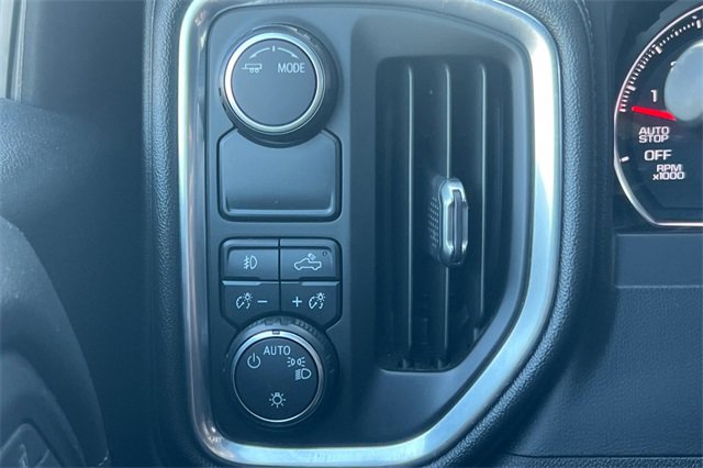 Used 2020 Chevrolet Silverado 1500 RST w/ All-Star Edition image 35