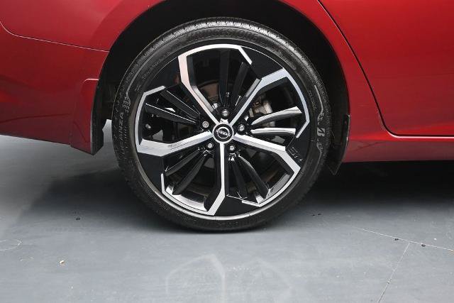 Certified 2024 Nissan Altima 2.5 SR AWD/4WD image 14