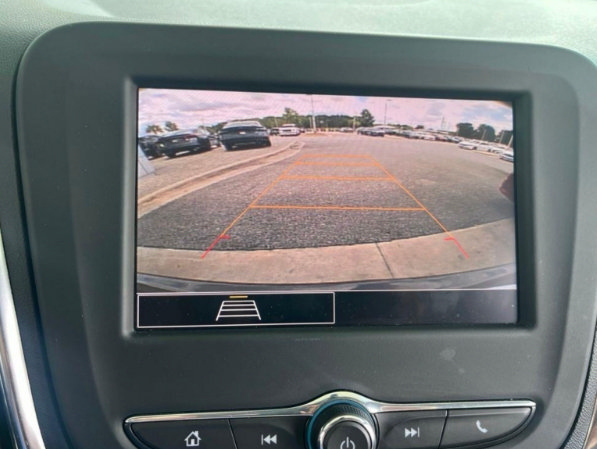 Used 2024 Chevrolet Equinox LT FWD image 13