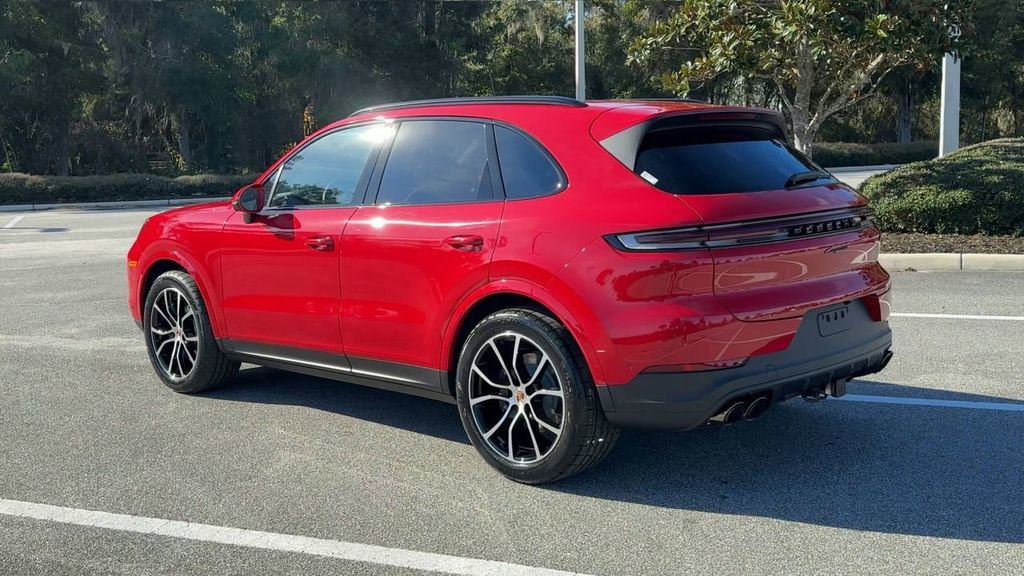 New 2025 Porsche Cayenne image 6