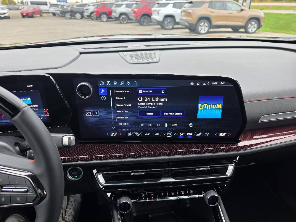 New 2027 Chevrolet Traverse RS AWD/4WD image 16