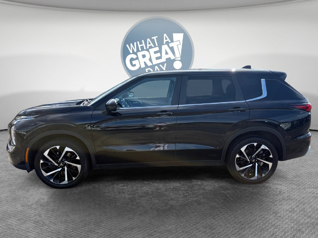 Used 2022 Mitsubishi Outlander SE AWD/4WD image 7