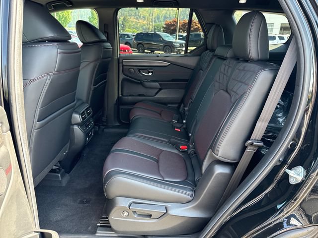 New 2026 Honda Pilot Black Edition image 17