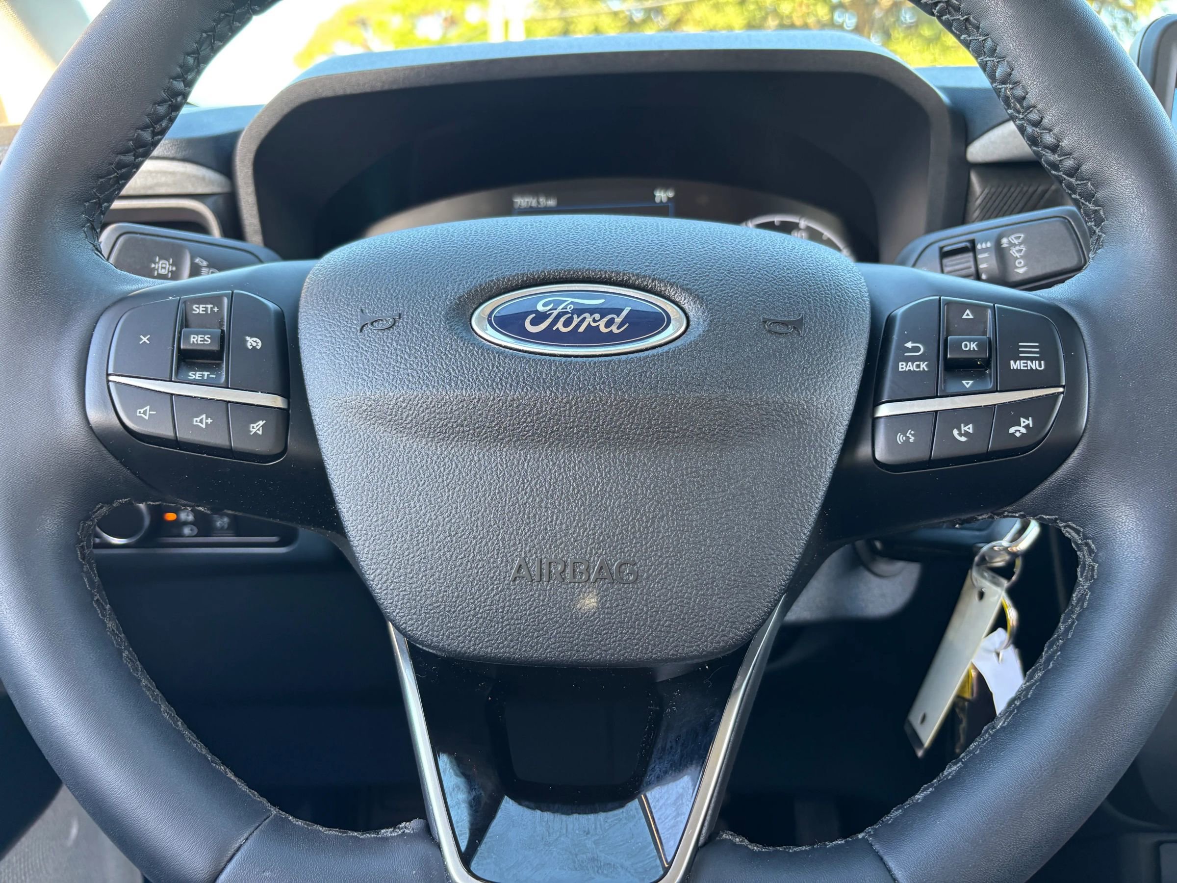 Used 2023 Ford Maverick XLT w/ XLT Luxury Package image 14