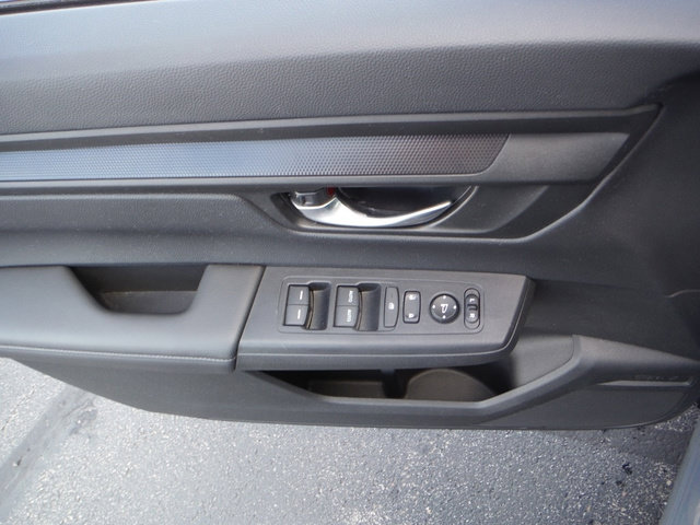 Used 2025 Honda CR-V EX image 14