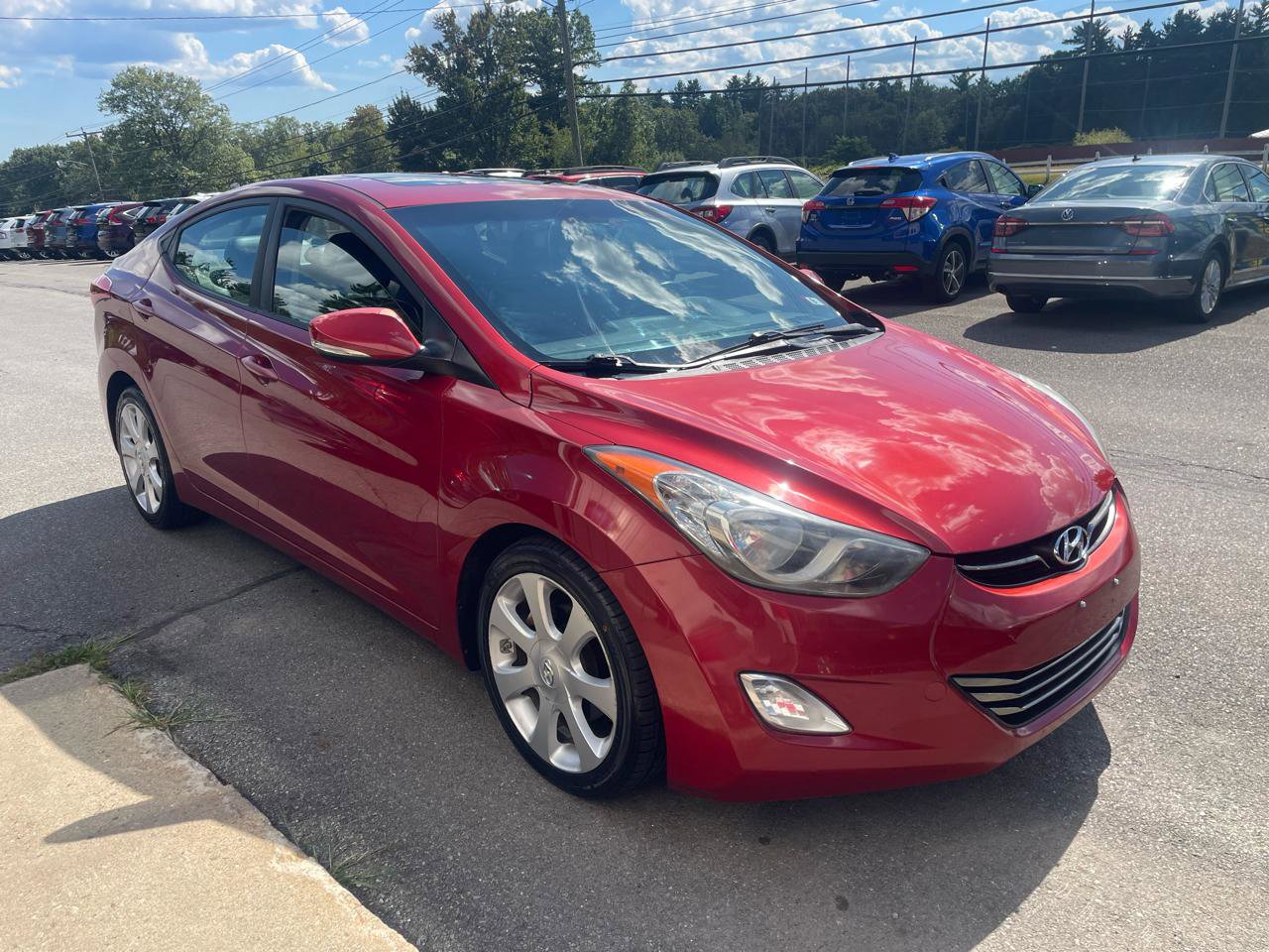 Used 2012 Hyundai Elantra Limited FWD image 3