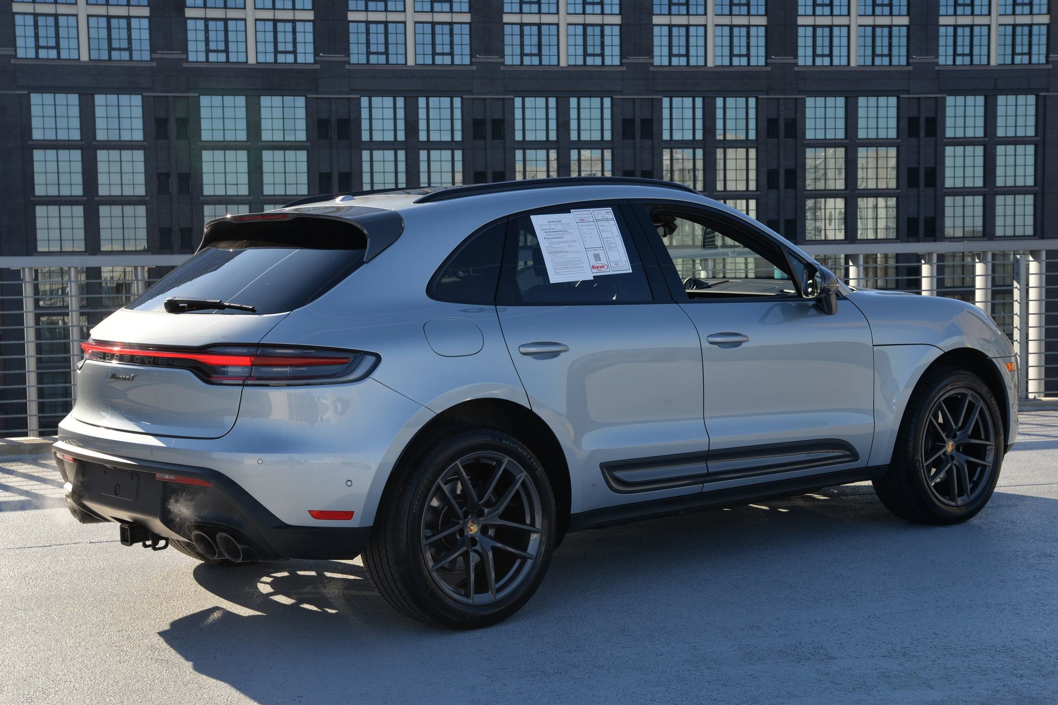Certified 2024 Porsche Macan Turbo image 9