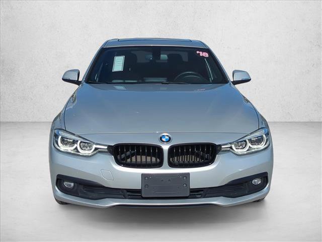 Used 2018 BMW 320i Sedan video 4
