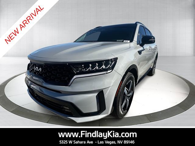 Certified 2022 Kia Sorento EX w/ Panoramic Sunroof Package