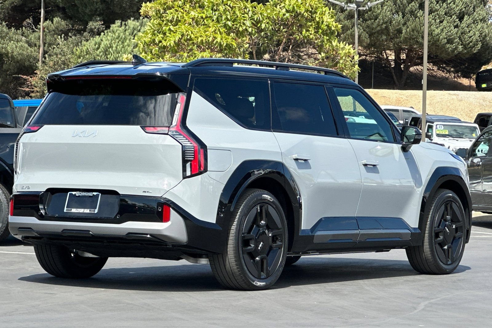 New 2026 Kia EV9 GT-Line AWD/4WD image 4