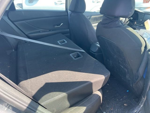 Used 2023 Hyundai Elantra Blue image 11