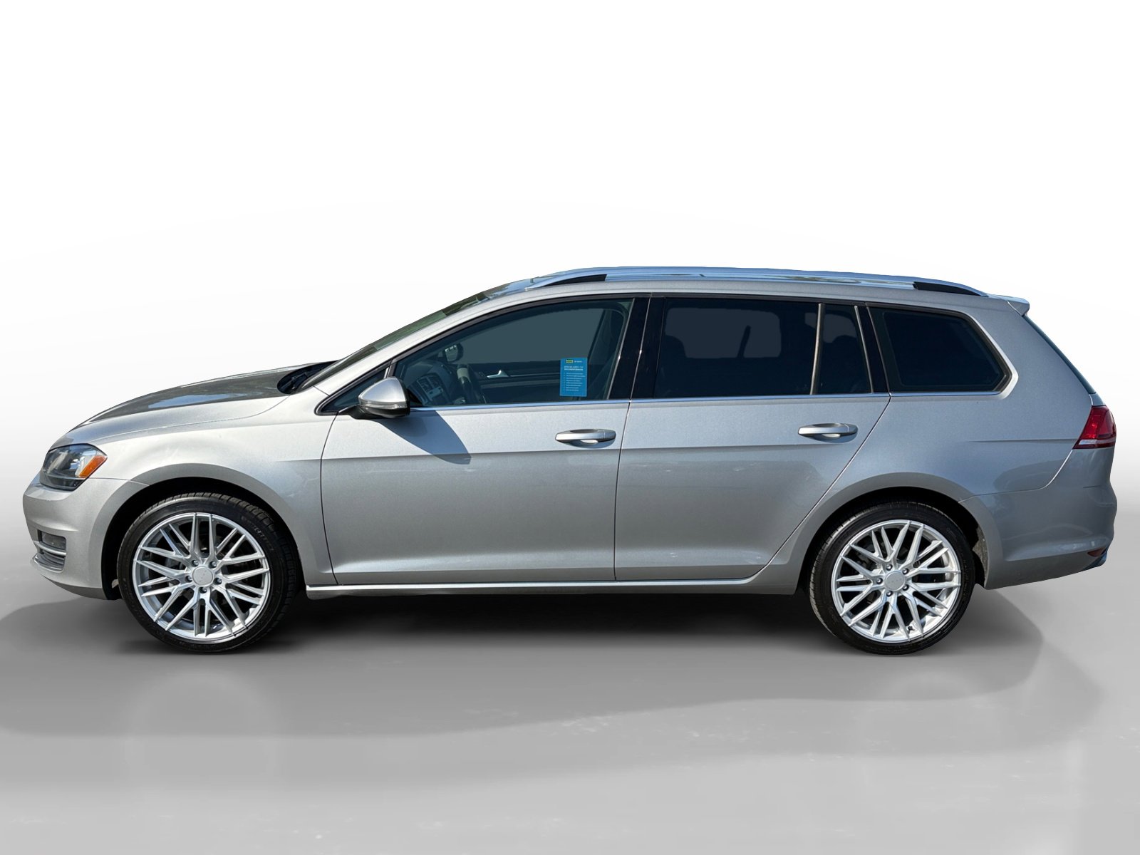 Used 2015 Volkswagen Golf TDI SEL w/ Lighting Package (SEL) image 2