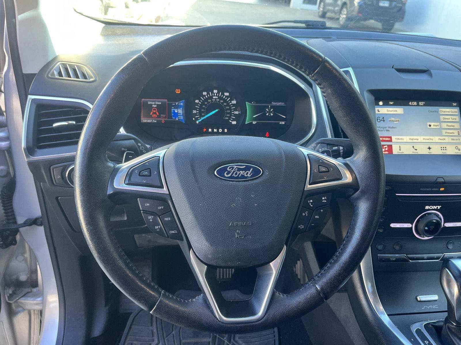 Used 2016 Ford Edge Titanium w/ Equipment Group 301A AWD/4WD image 16