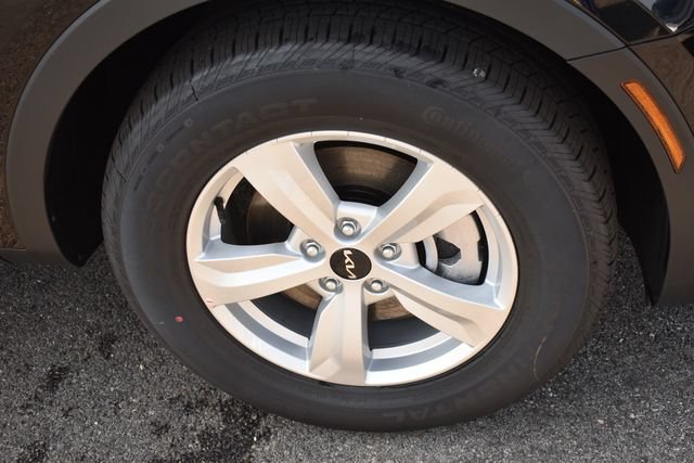 New 2026 Kia Sorento LX FWD image 12
