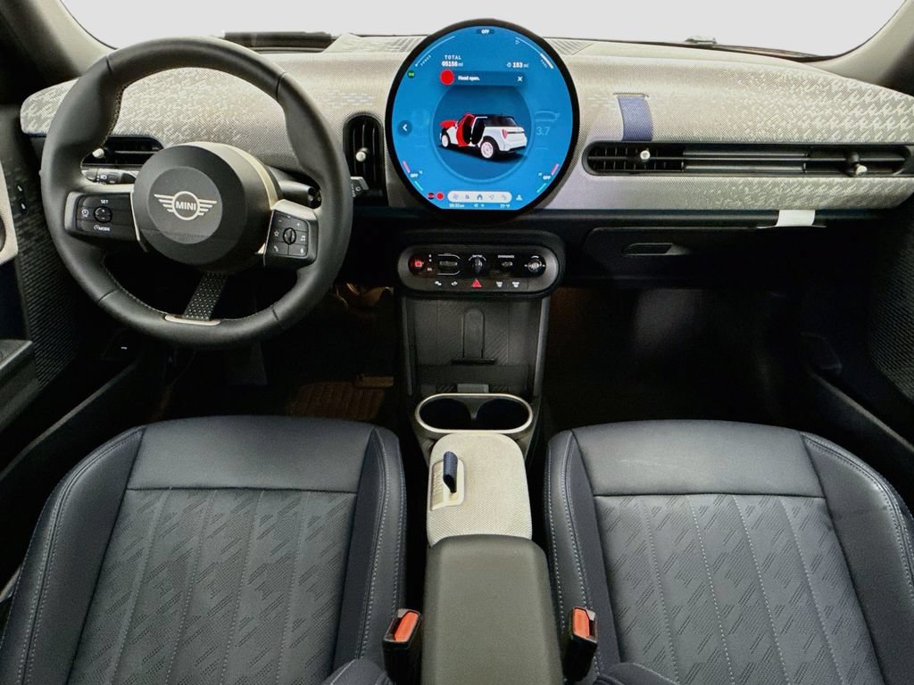 Certified 2026 MINI Cooper 4-Door Hardtop FWD image 17