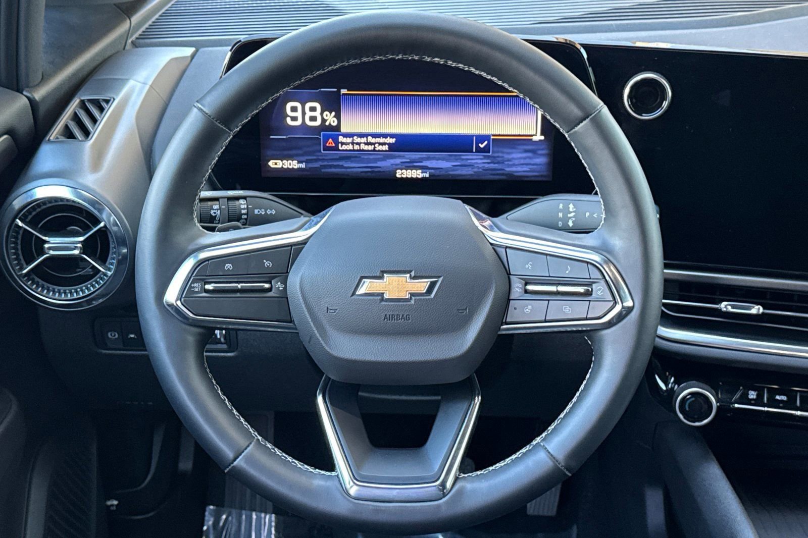 Used 2025 Chevrolet Equinox EV LT w/ Comfort Package AWD/4WD image 15