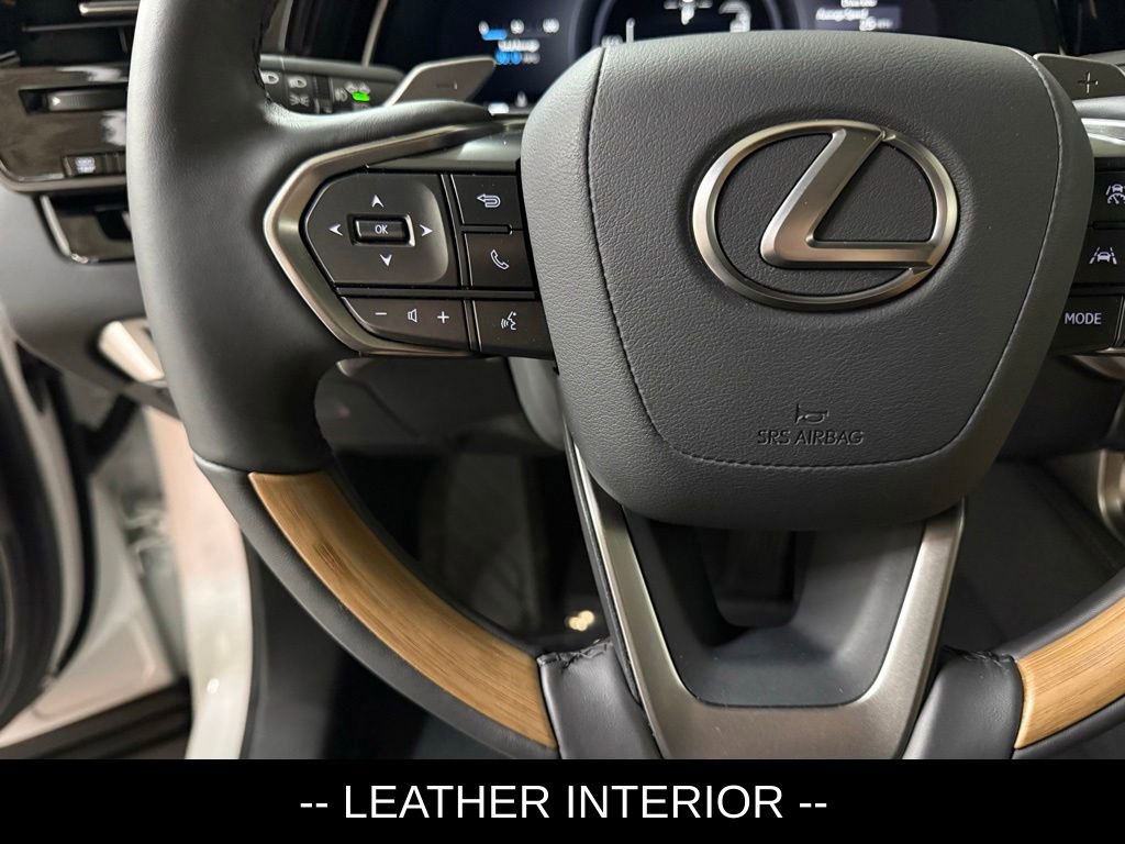 Certified 2025 Lexus RX 350h w/ Kick Sensor & Tow Package AWD/4WD image 10