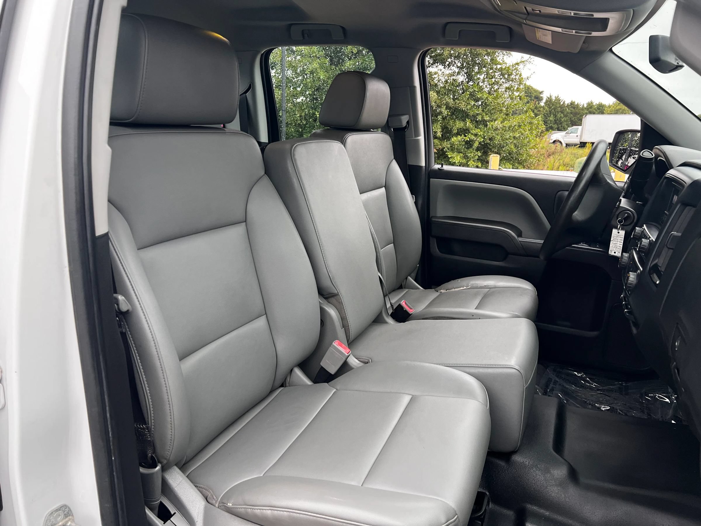 Used 2017 Chevrolet Silverado 1500 W/T RWD image 19