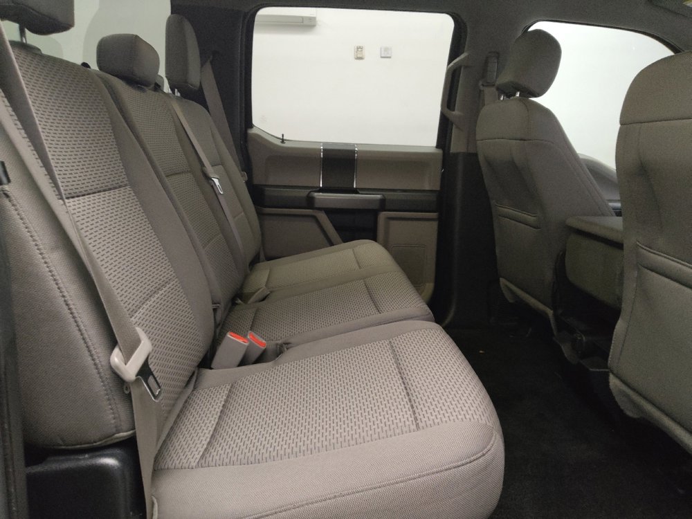 Used 2015 Ford F150 XLT image 19