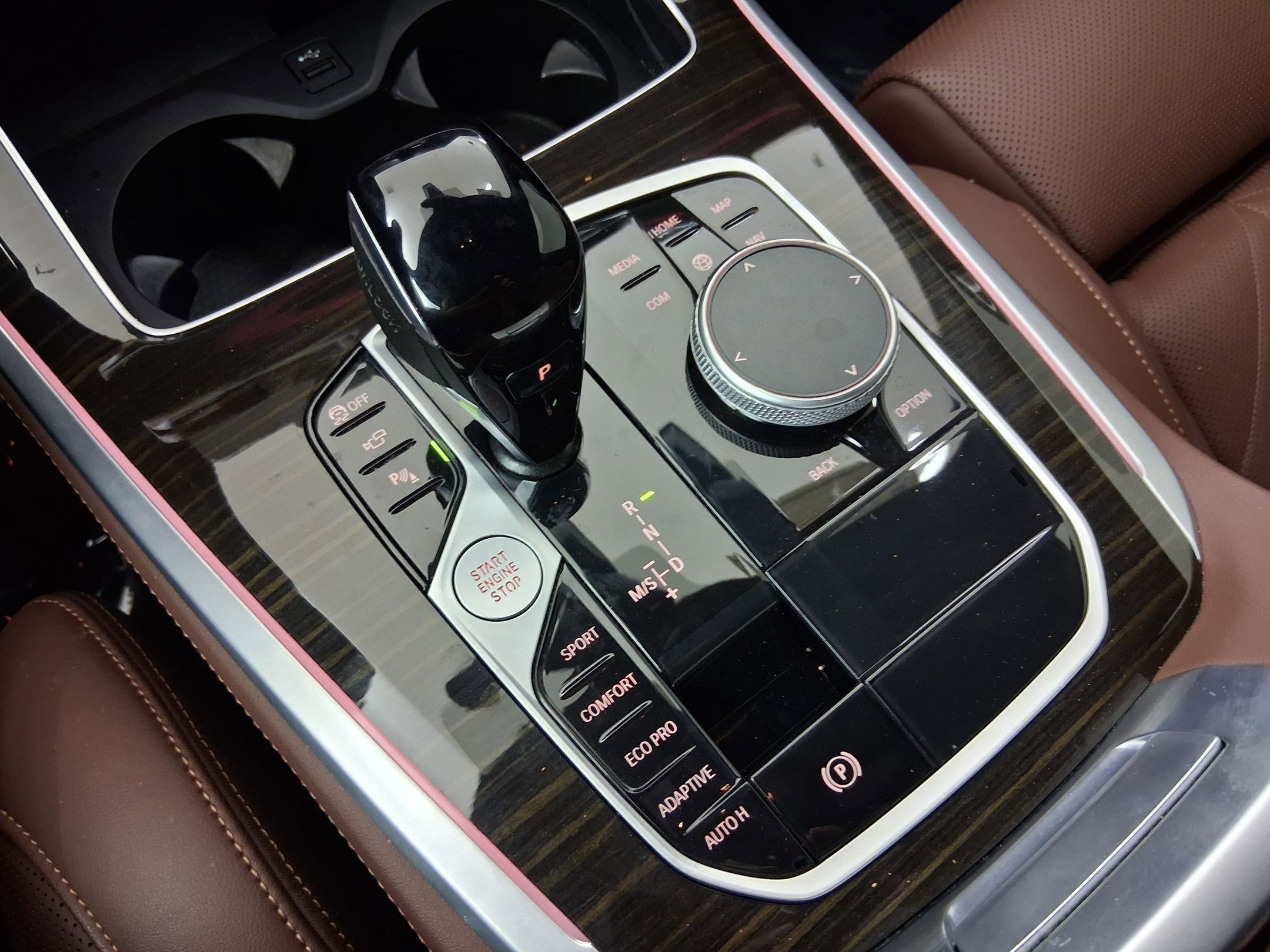 Used 2023 BMW X5 sDrive40i w/ Climate Comfort Package image 17