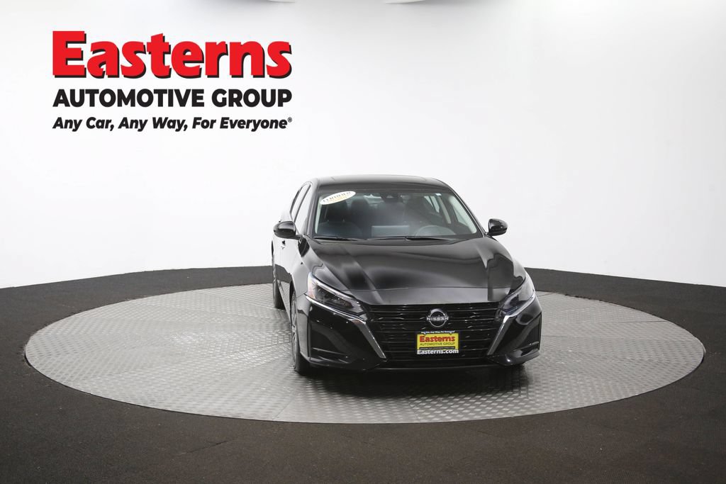 Used 2023 Nissan Altima 2.5 SV w/ SV Premium Package FWD image 53