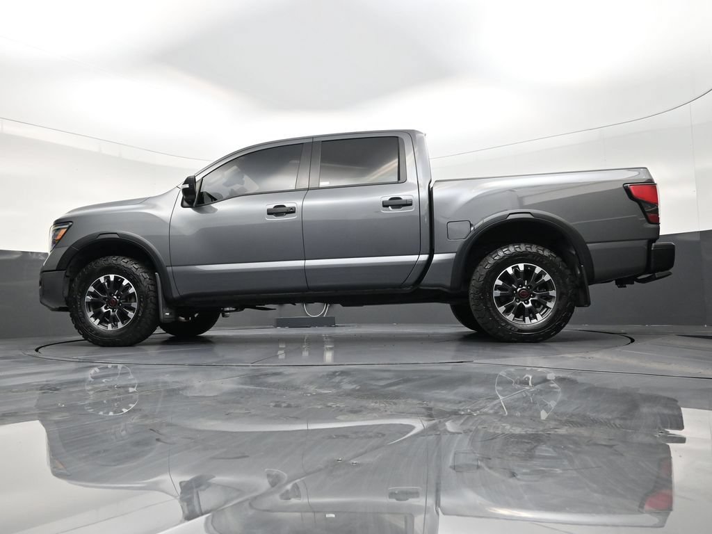 Used 2023 Nissan Titan PRO-4X w/ Pro-4x Convenience Package AWD/4WD image 21